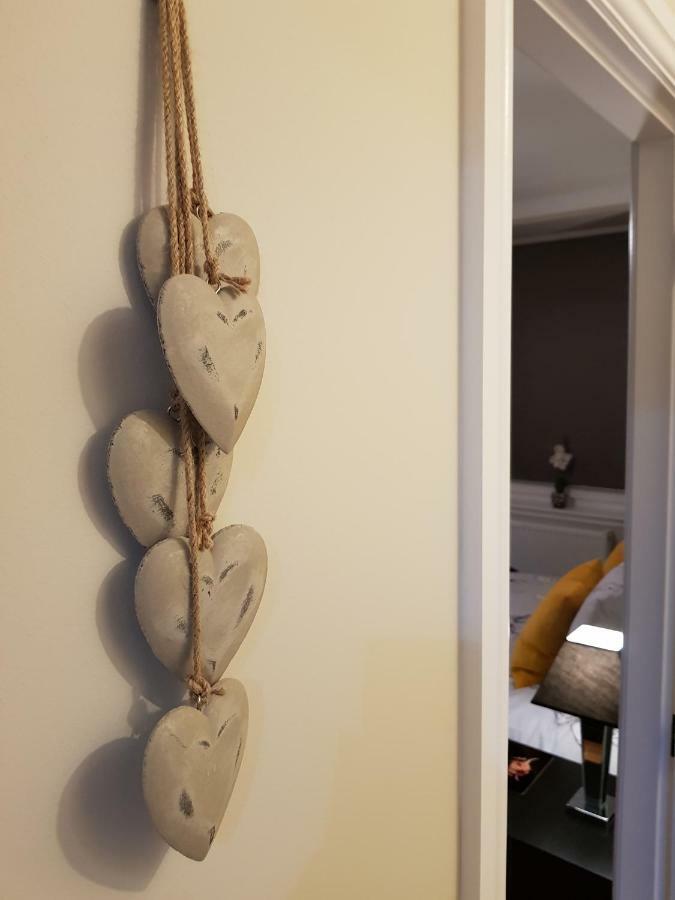 Smart & Cozy Holiday Apartment In The City Centre Инвернес Екстериор снимка
