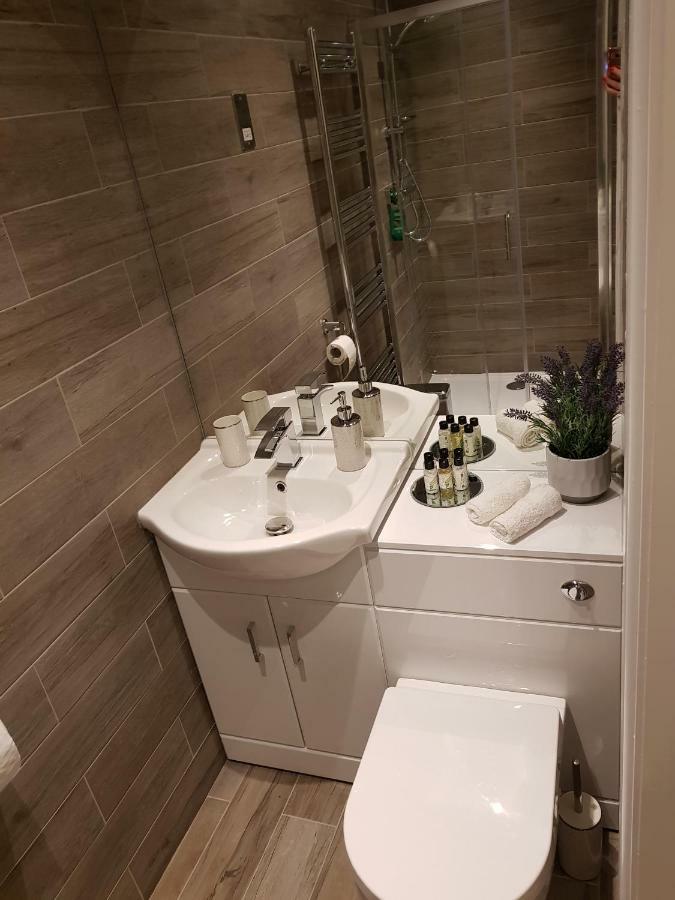 Smart & Cozy Holiday Apartment In The City Centre Инвернес Екстериор снимка