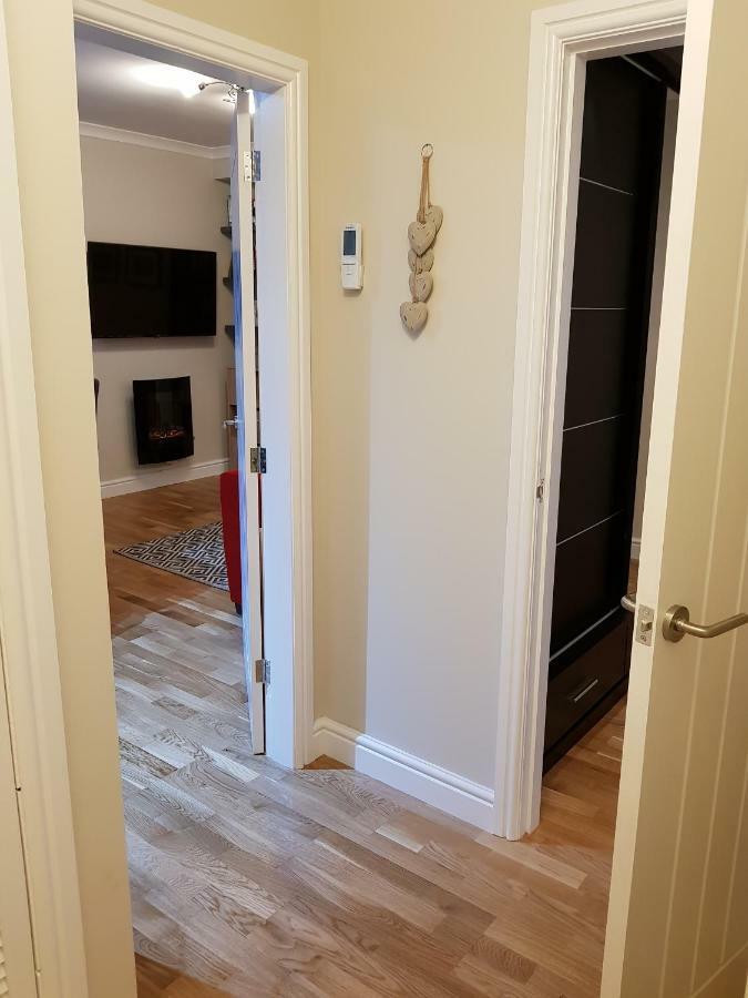 Smart & Cozy Holiday Apartment In The City Centre Инвернес Екстериор снимка